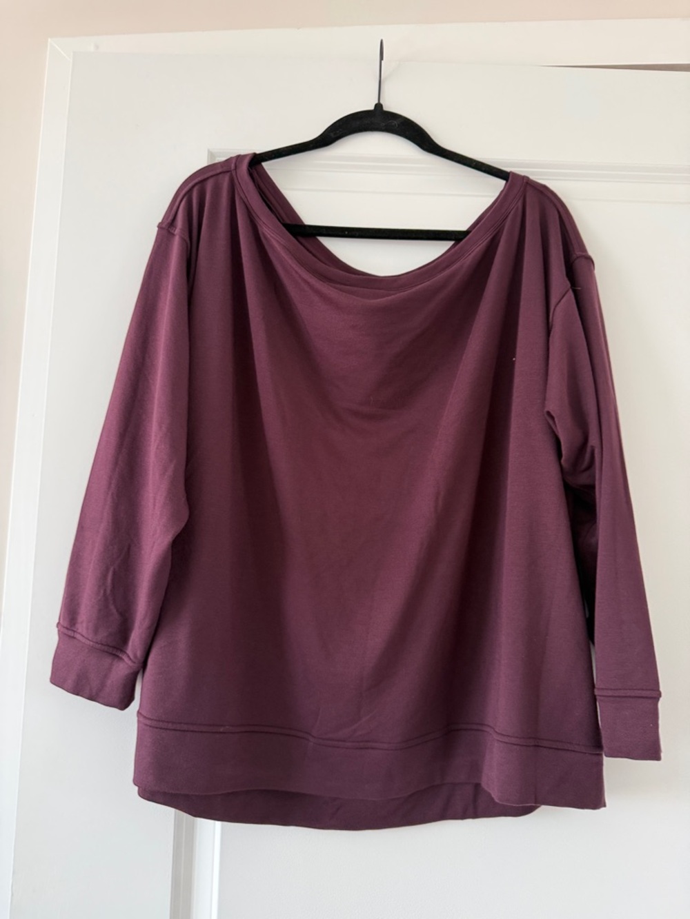 lululemon athletica Women's Long Sleeve Pullover in Deep Plum